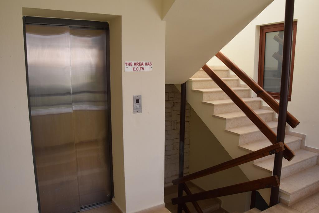 Vagelis Apartments Malia Eksteriør bilde